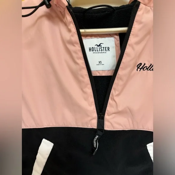 HOLLISTER XS pink/black/white Windbreaker 1/4 Zip Fleece Lined Hoodie - Picture 2 of 11